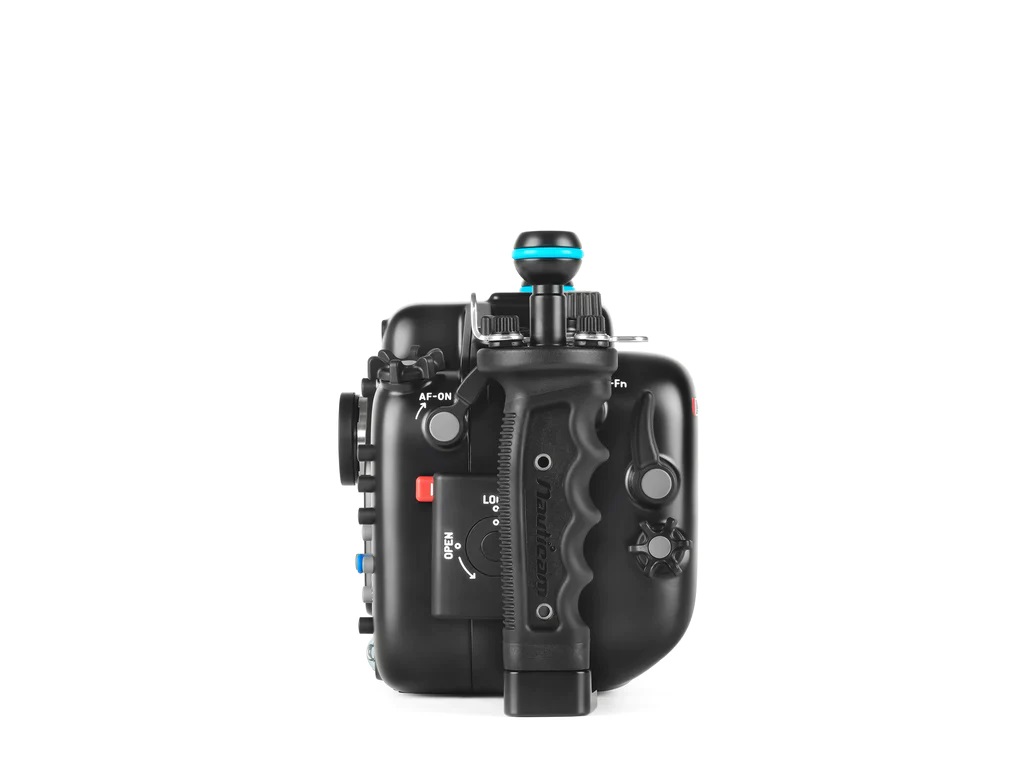Canon EOS R7 Underwater Housing by Nauticam
