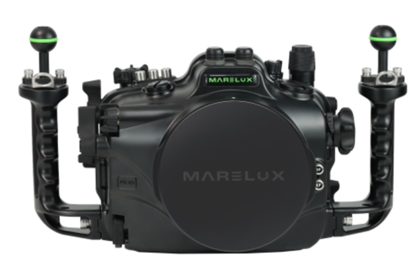 Canon EOS R5C underwater housing by Marelux
