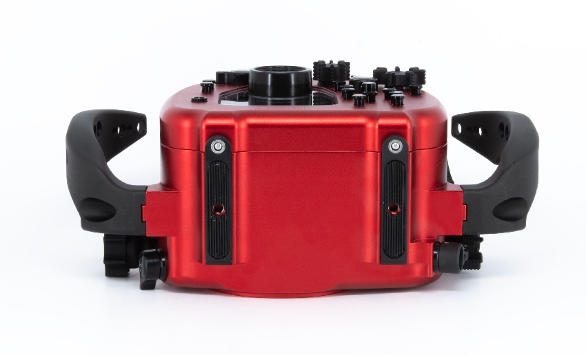 OM Systems OM-1 Underwater Housing by Isotta